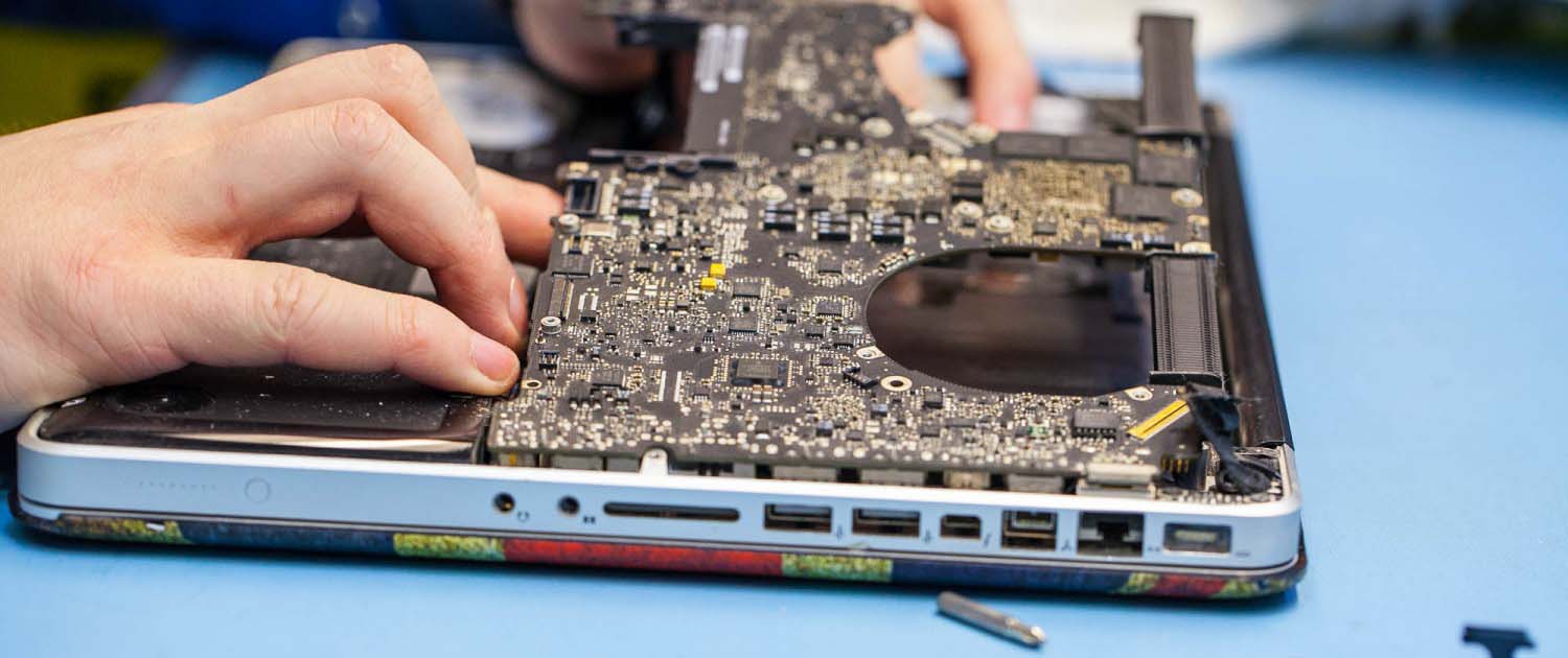 Замена или ремонт видеочипа ноутбука Apple MacBook в Железнодорожном